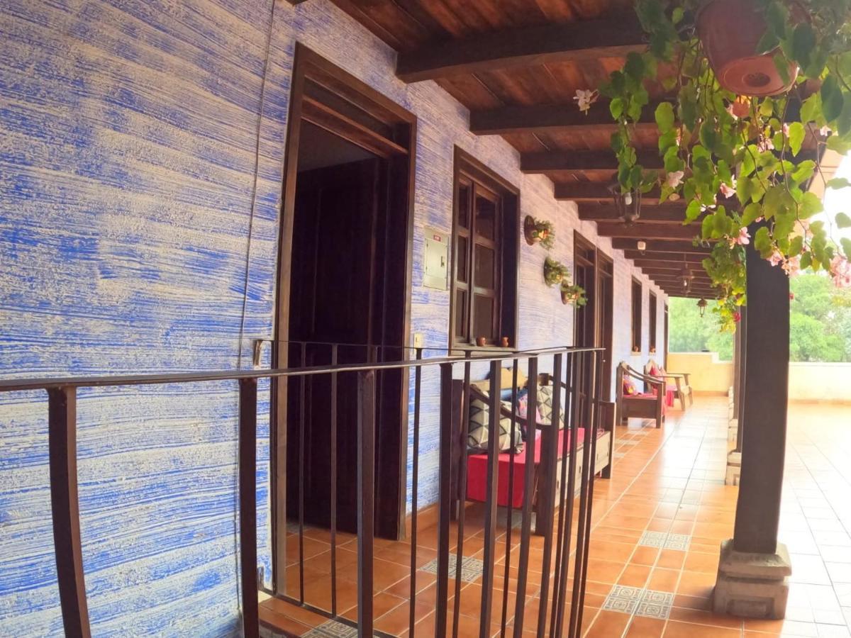 Hotel El Mirador Anexo 1 Santa Lucía Milpas Altas Extérieur photo