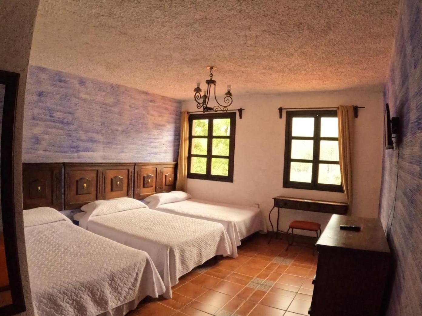 Hotel El Mirador Anexo 1 Santa Lucía Milpas Altas Chambre photo